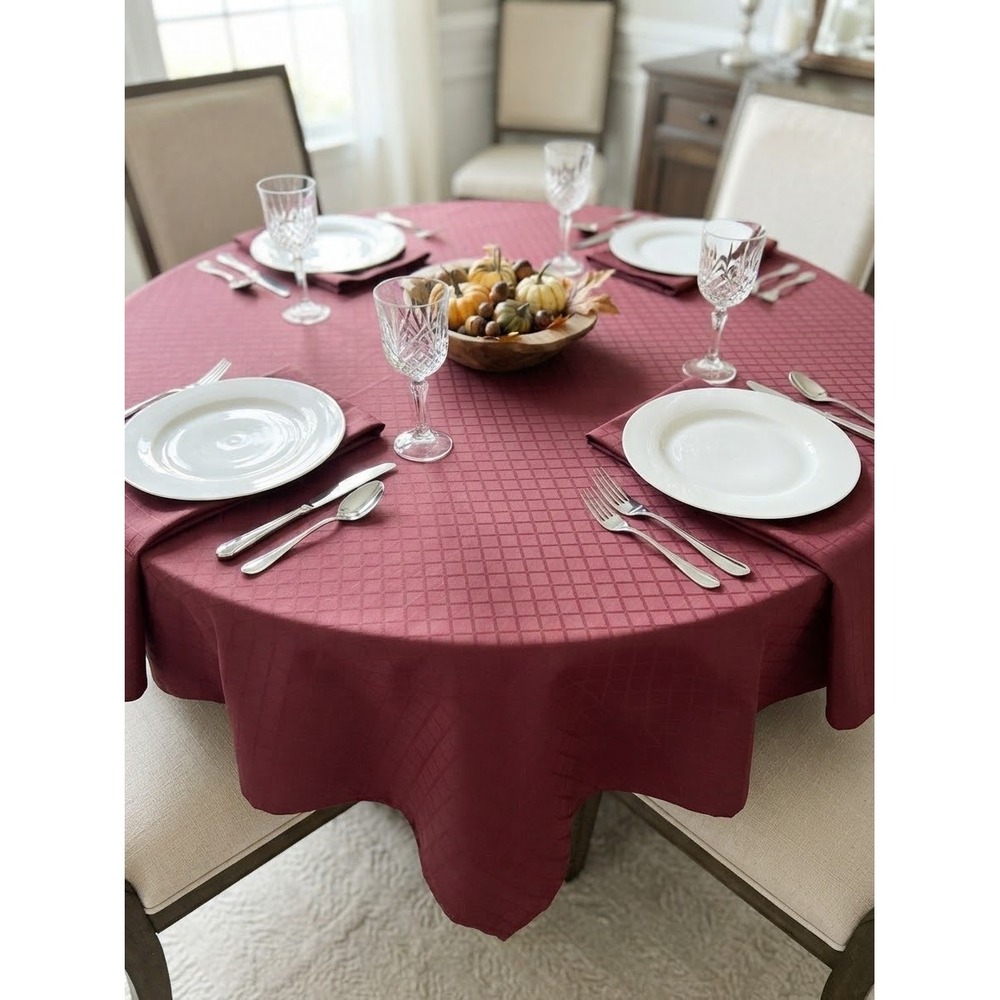 Vtg Round 72 Inch Wine Red Tablecloth and 7 Napkin Set Textu  Burgundy